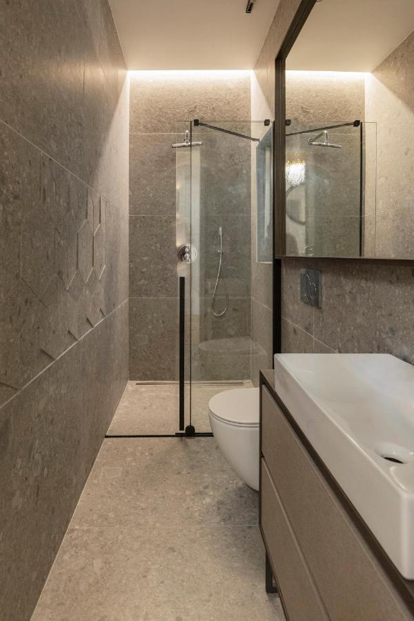 Geneve - Old Town Apartment Братислава Екстер'єр фото