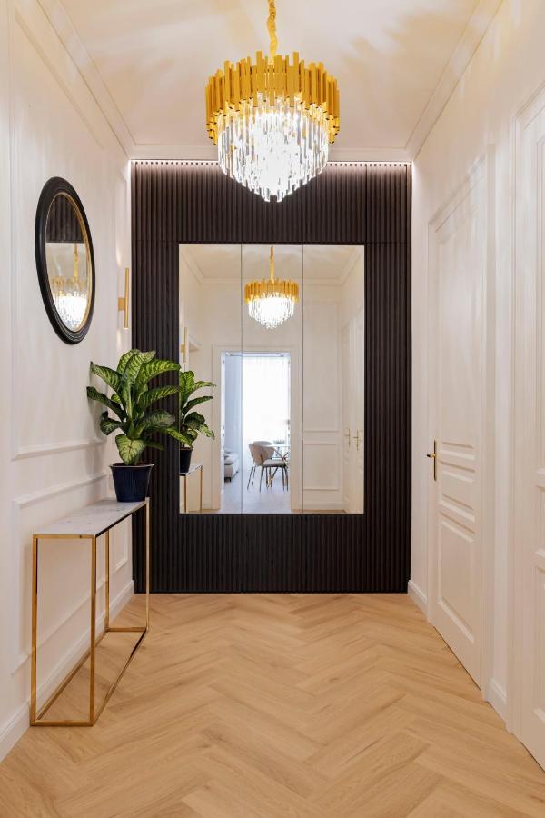 Geneve - Old Town Apartment Братислава Екстер'єр фото