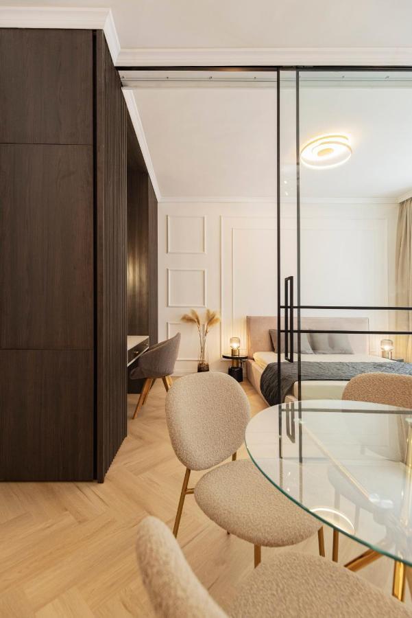 Geneve - Old Town Apartment Братислава Екстер'єр фото